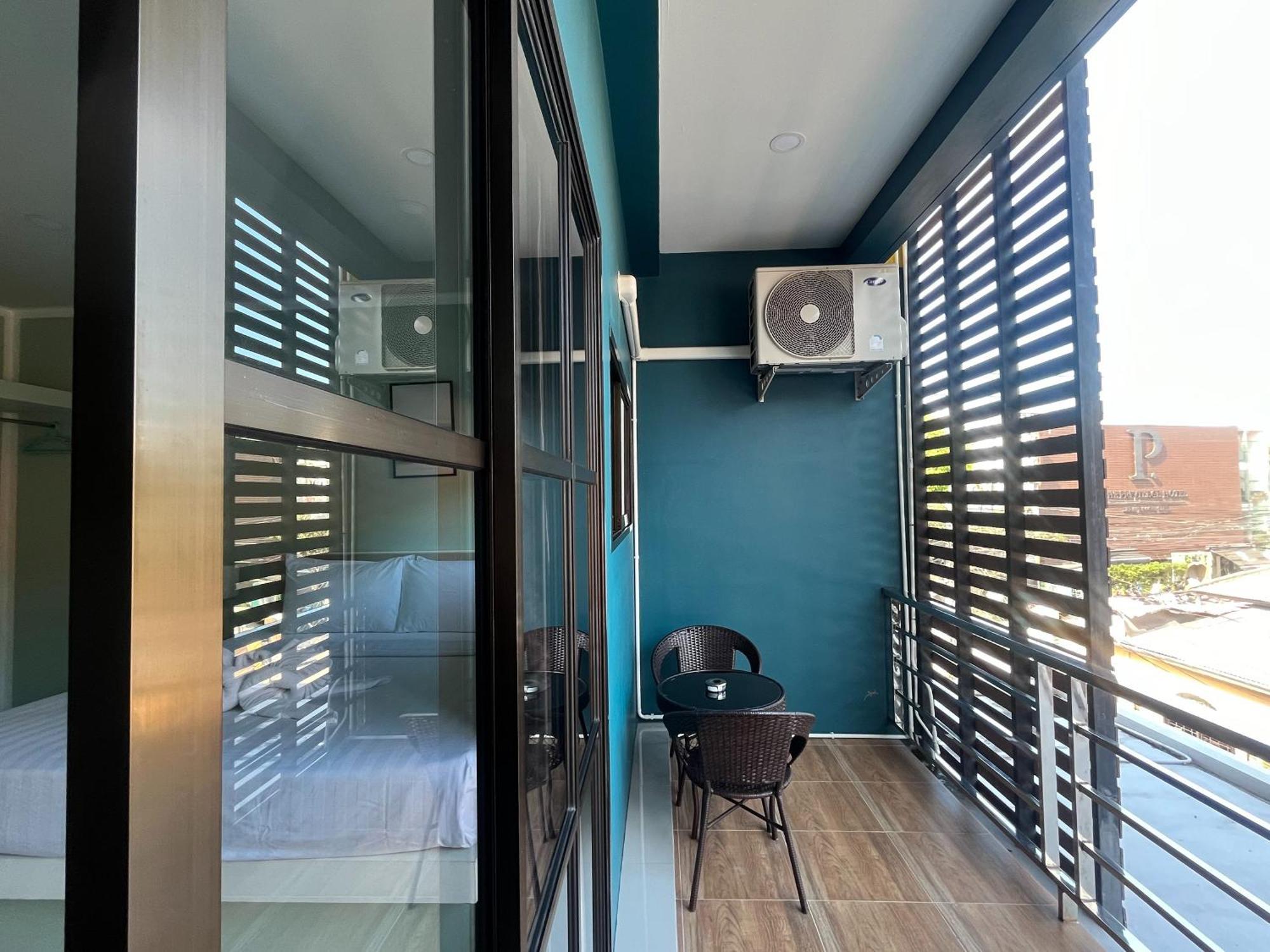 J & Ariya Hotel Near Samui Airport And Koh Phangan Pier ボプート エクステリア 写真