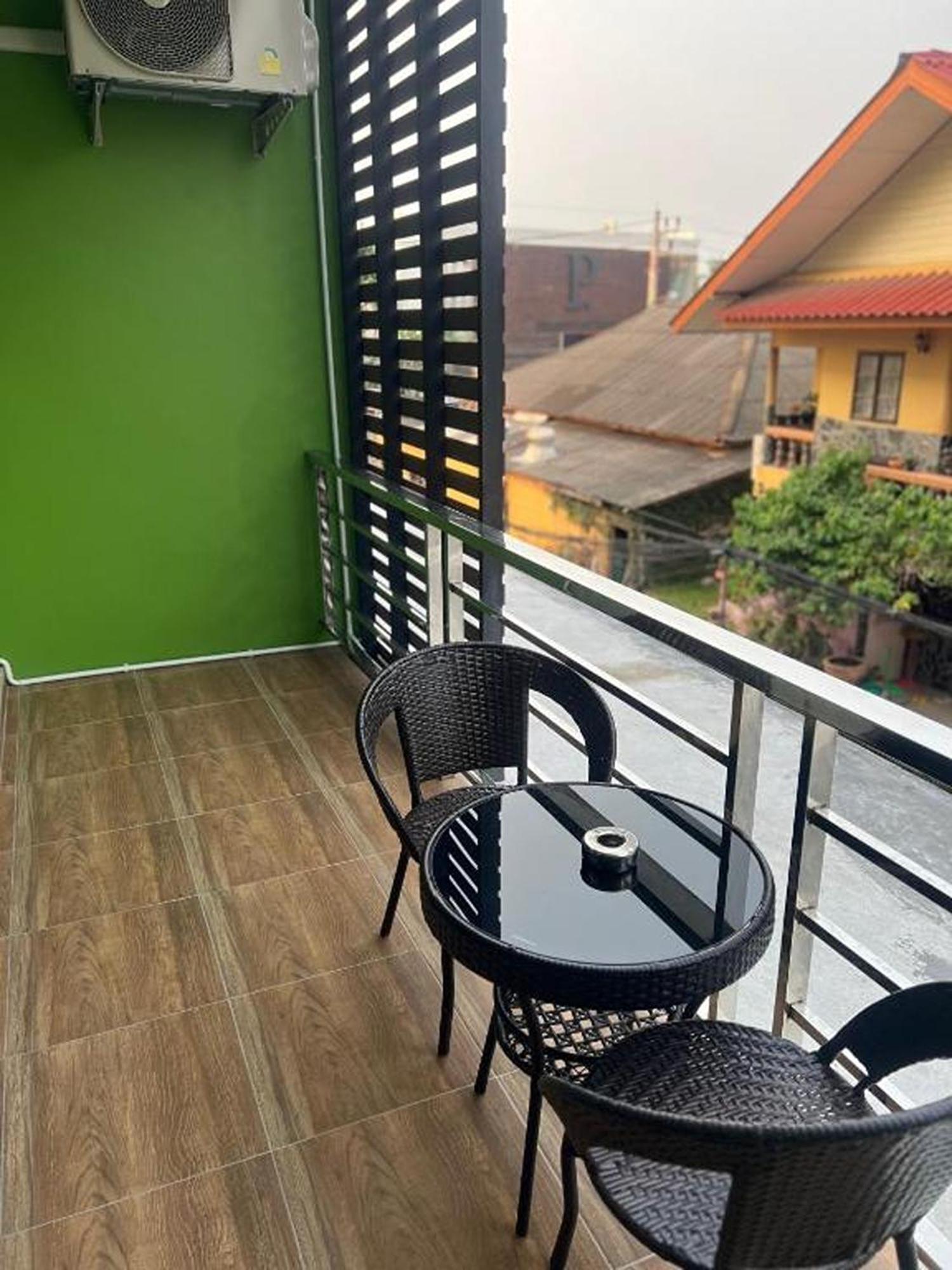 J & Ariya Hotel Near Samui Airport And Koh Phangan Pier ボプート エクステリア 写真